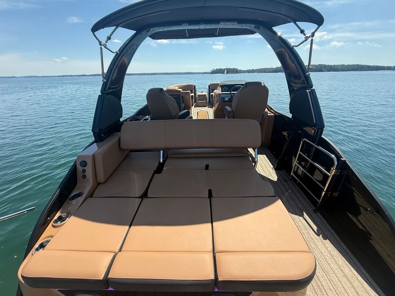 Boat Image 8
