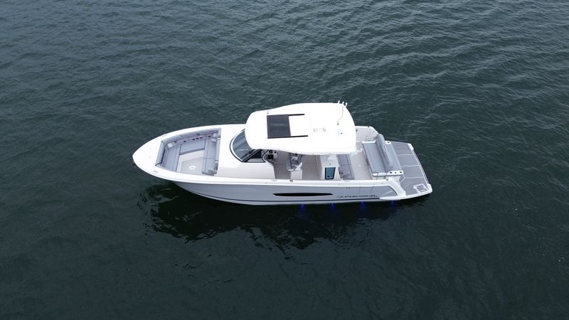 Boat Image 11