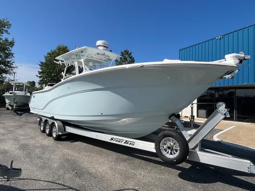 2019 Sea Fox 328 Commander