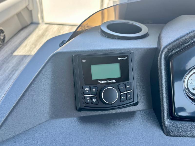 Boat Image 10