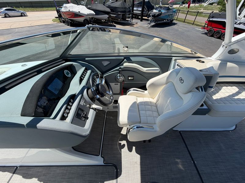 Boat Image 21