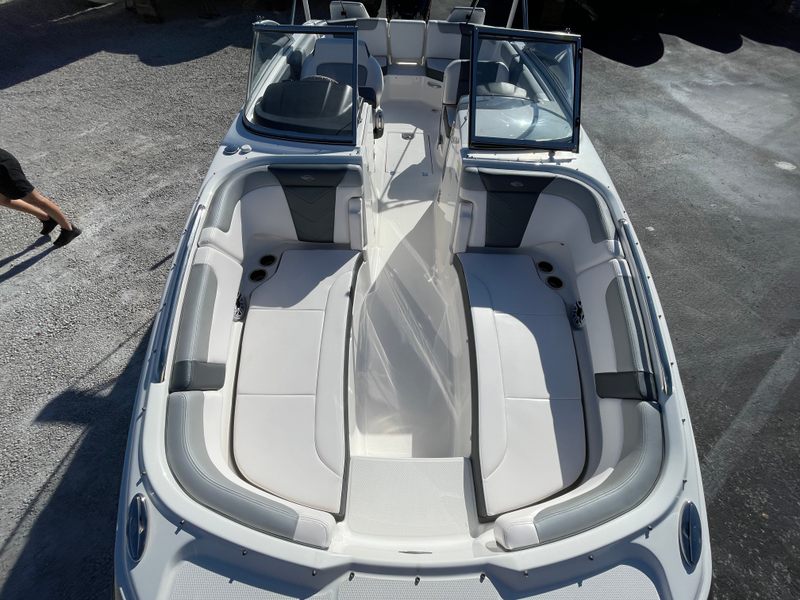 Boat Image 27