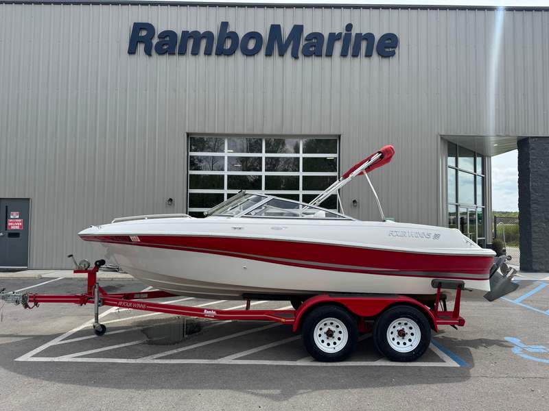 2003 Four Winns 190 Horizon