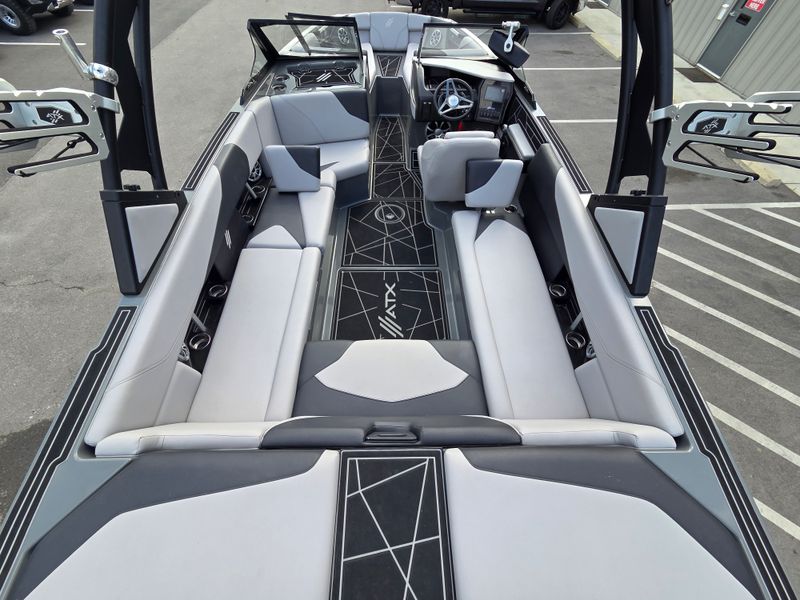 Boat Image 5