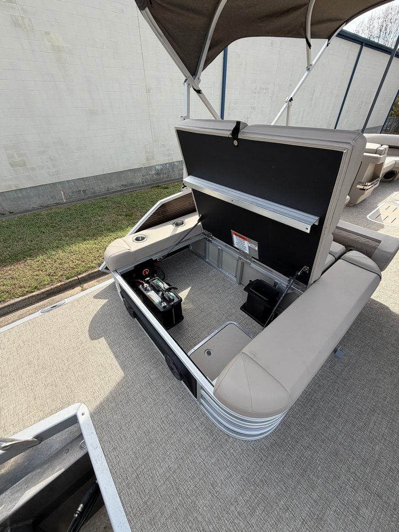 Boat Image 16