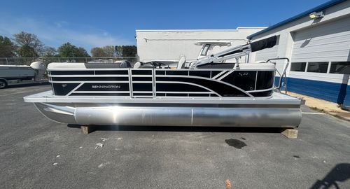 2026 Bennington 22 S1SR SPS