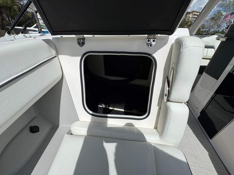 Boat Image 21